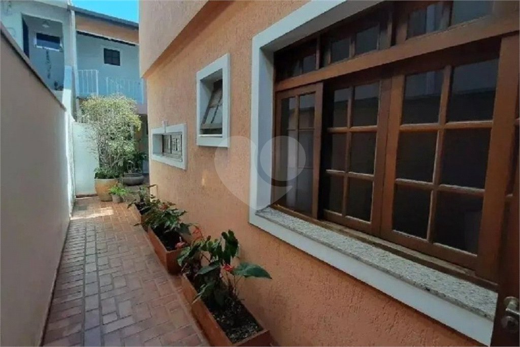 Casa de Vila à venda com 3 quartos, sendo 1 suíte, em Alto da Boa Vista, São Paulo, SP