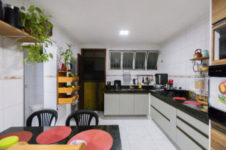 Casa com 3 dormitórios à venda por R$ 1.980.000,00 - Pompéia - Santos/SP