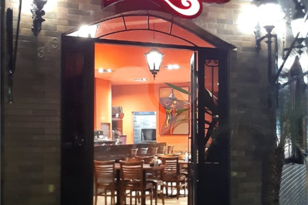 Sobrado à venda ou para alugar com 3 quartos em Ipiranga, São Paulo, SP
