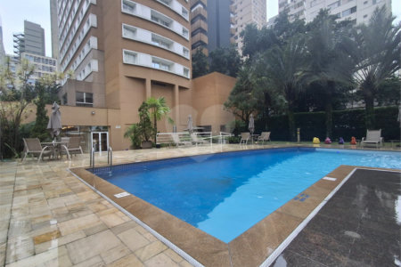 Apartamento à venda ou para alugar com 1 quarto em Cerqueira César, São Paulo, SP