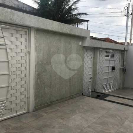 Casa Térrea à venda com 3 quartos em Vila Mazzei, São Paulo, SP