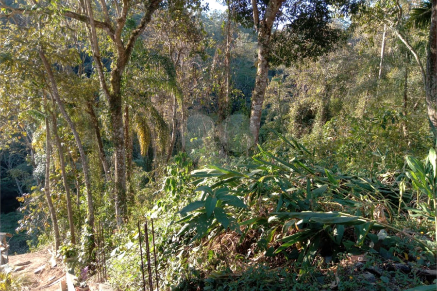 Terreno à venda no condomínio Cinco Lagos, Mairiporã - SP