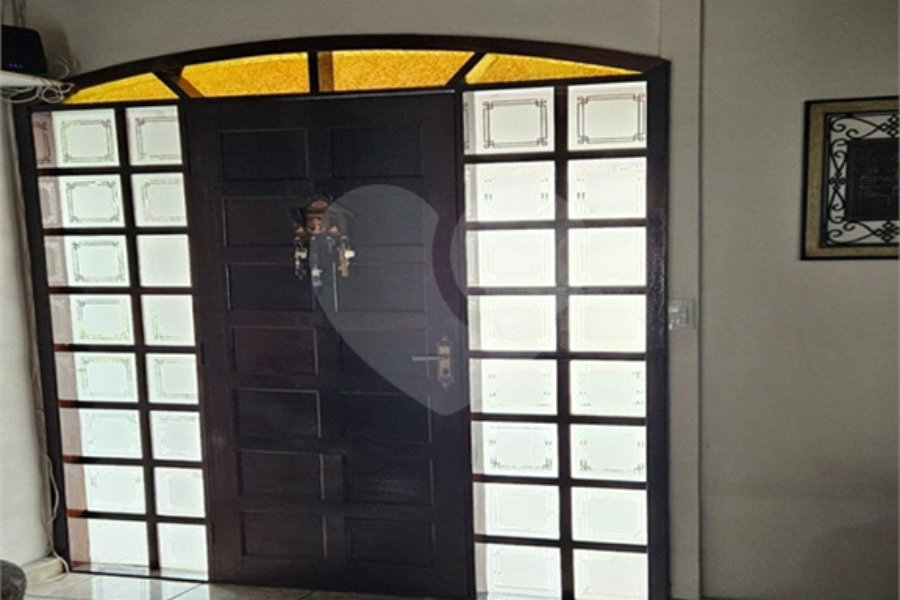 Casa à venda com 2 quartos, sendo 1 suíte, em Tremembé, São Paulo, SP