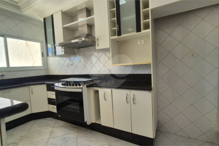 Casa à venda com 3 suítes no condomínio Ibiti do Paço, Sorocaba - SP