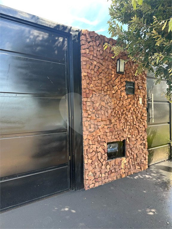 Casa à venda com 3 quartos, sendo 2 suítes,  em Bela Vista da Lagoa, Três Lagoas, MS