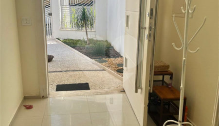 Sobrado à venda com 4 suítes em Jardim França, São Paulo, SP