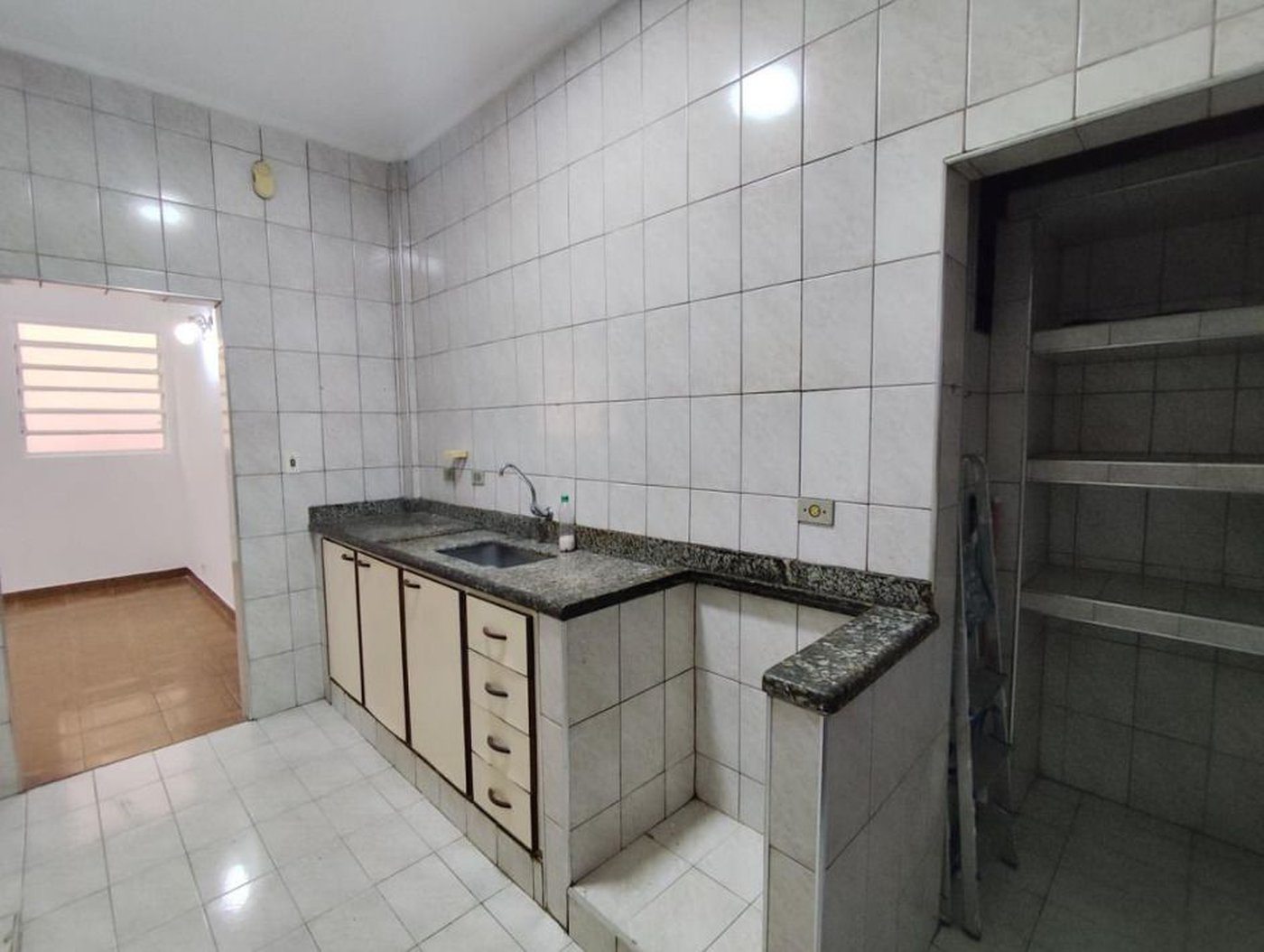 Apartamento com 3 dormitórios para alugar, 90 m² - Gonzaga - Santos/SP