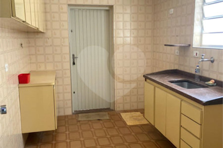 Sobrado à venda com 3 quartos em Vila Mariana, São Paulo, SP