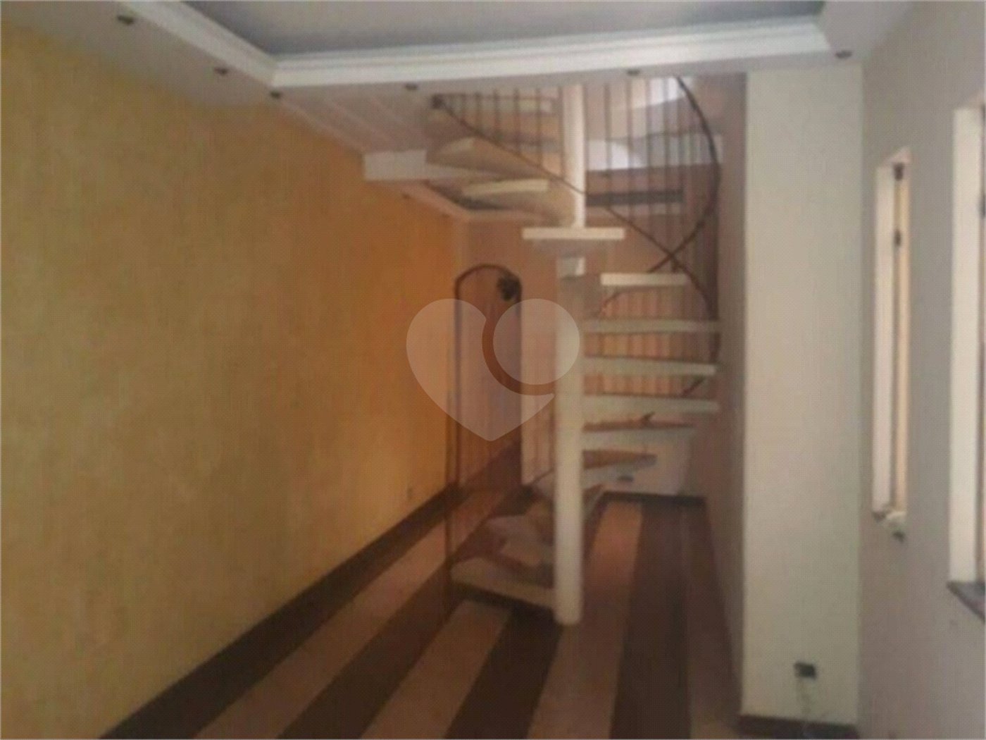 Sobrado à venda com 3 quartos, sendo 1 suíte, em Jardim Bom Clima, Guarulhos, SP