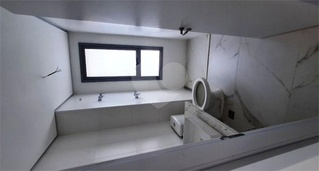 Apartamento à venda com 3 suítes em Sumarezinho, São Paulo, SP