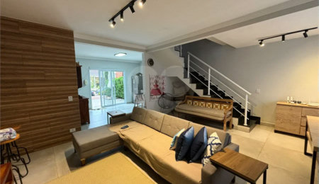 Casa à venda com 4 quartos, sendo 2 suítes,  em Morada da Praia, Bertioga, SP
