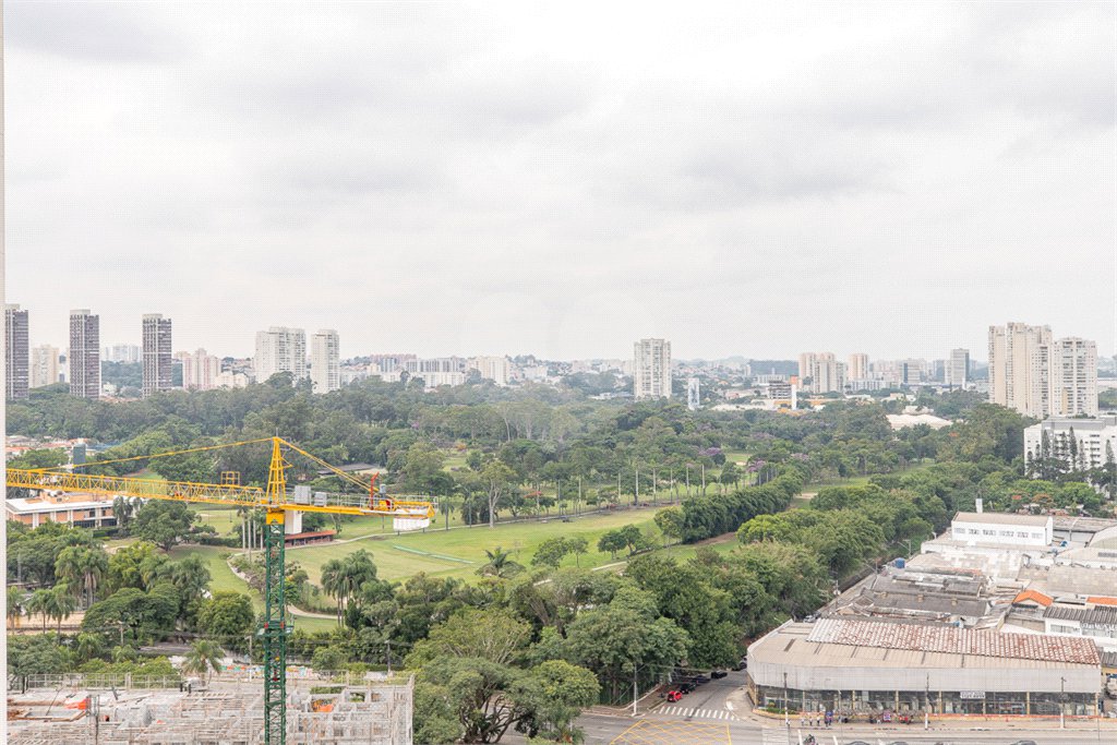 Apartamento à venda com 2 quartos, sendo 1 suíte, em Santo Amaro, São Paulo, SP