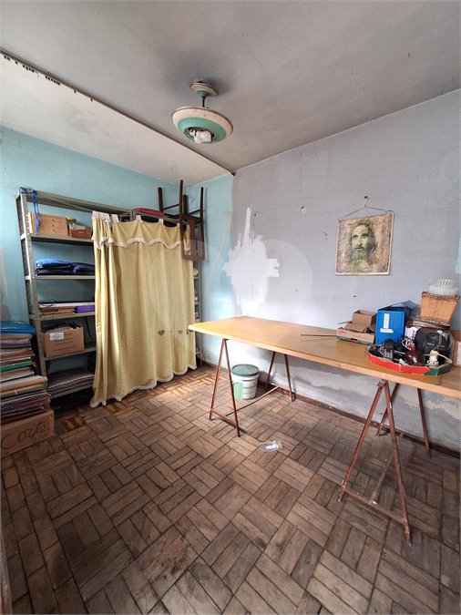 Casa à venda com 4 quartos em Jardim Leonor Mendes de Barros, São Paulo, SP