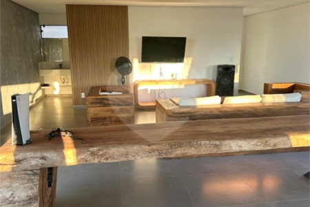 Casa à venda com 5 suítes no condomínio Riviera Santa Cristina Iii, Itaí - SP