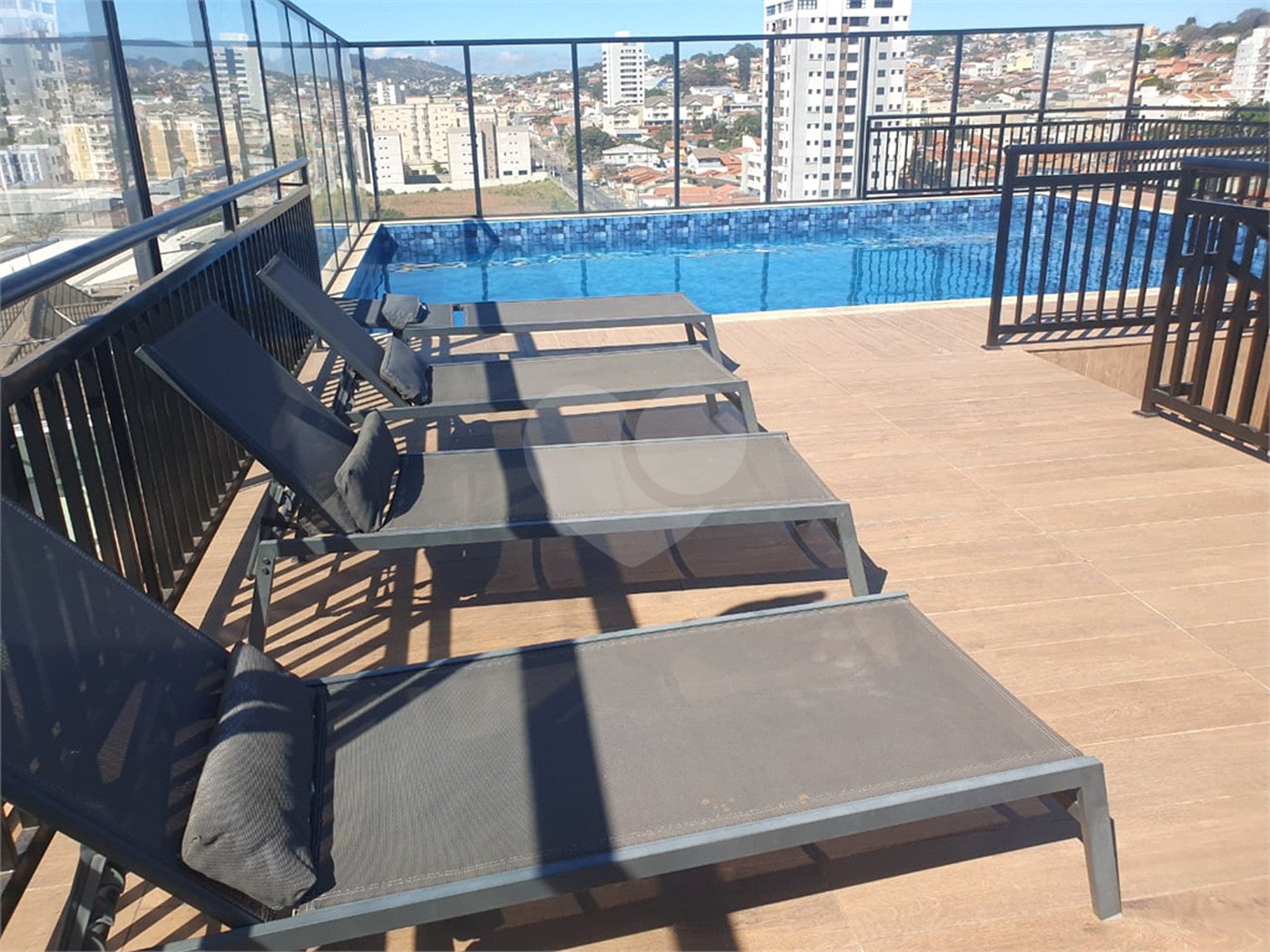 Apartamento à venda com 1 quarto em Atibaia Jardim, Atibaia, SP