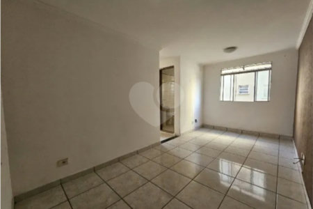 Apartamento à venda com 2 quartos em Jardim Macedônia, São Paulo, SP