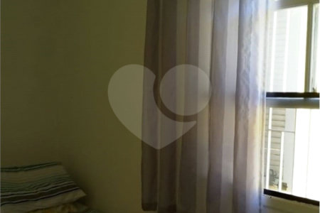 Casa à venda com 4 quartos, sendo 1 suíte, em Cidade Kemel, Poá, SP