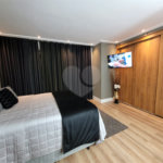 Casa à venda com 4 suítes no condomínio Jardim Itatinga, São Paulo - SP