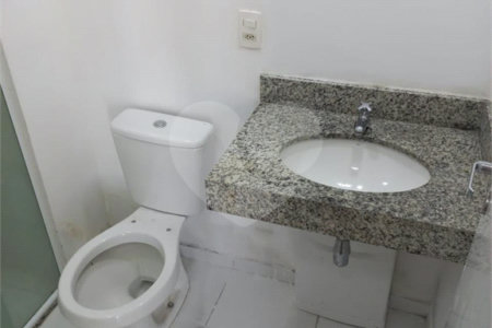 Apartamento à venda com 2 quartos, sendo 1 suíte, em Liberdade, São Paulo, SP