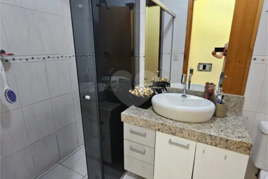 Sobrado à venda com 3 quartos, sendo 1 suíte, em Vila Pereira Barreto, São Paulo, SP
