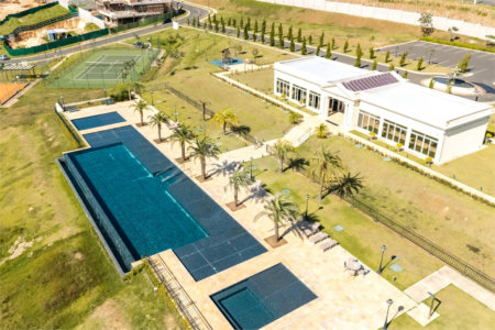 Terreno à venda no condomínio Villa dos Pinheiros, Indaiatuba - SP