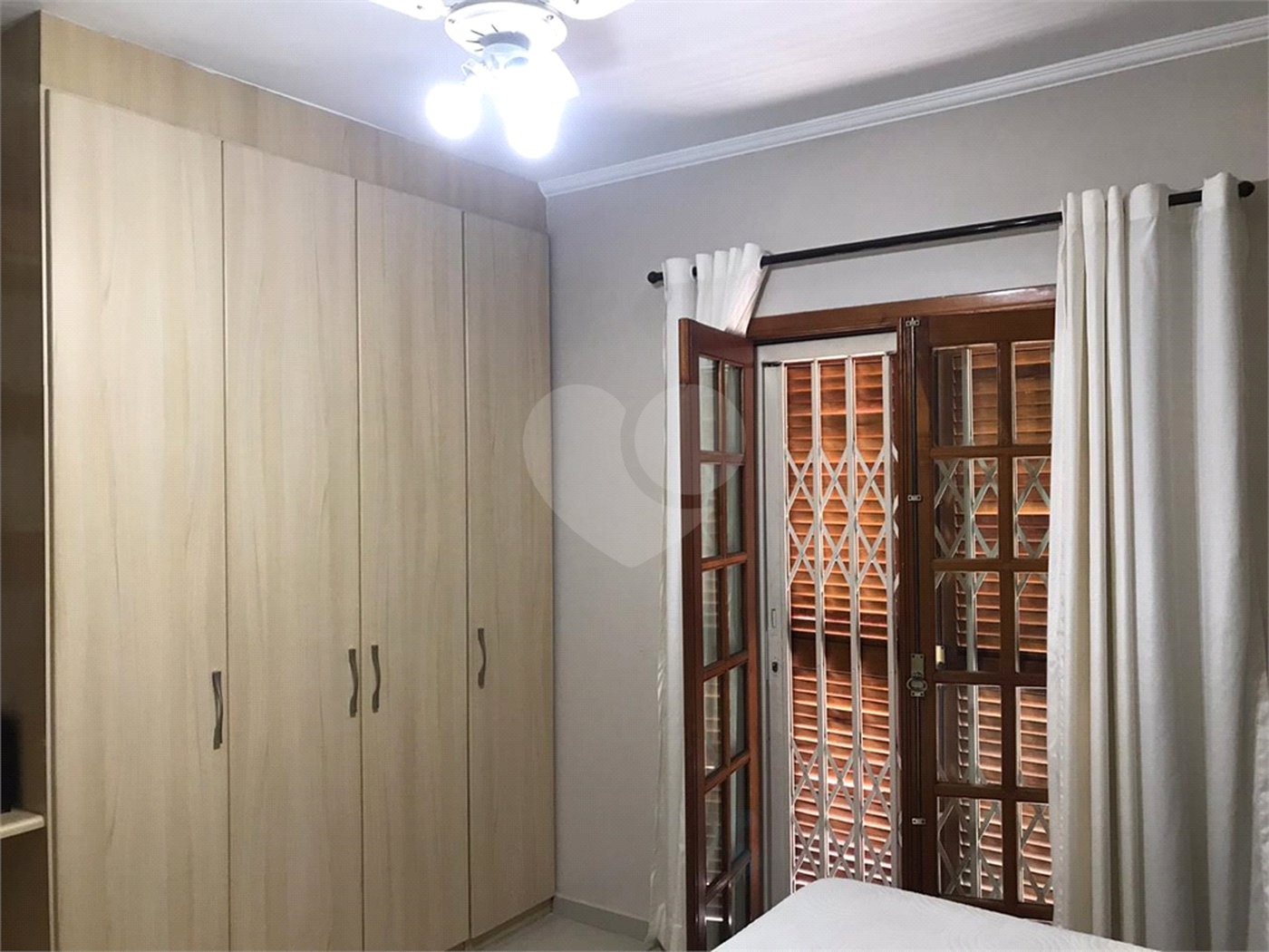 Sobrado à venda com 3 suítes em Tremembé, São Paulo, SP