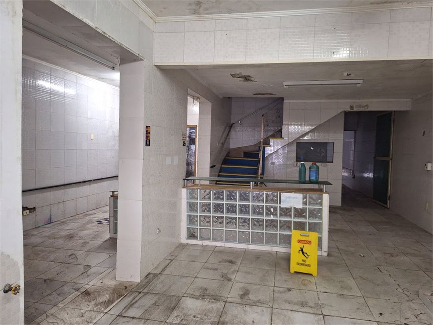 Casa Comercial para locação, Embaré, Santos - CA0170.