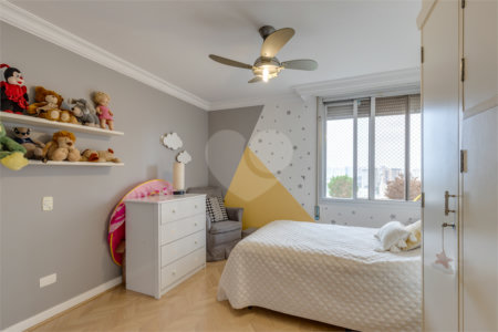 Apartamento à venda com 4 suítes em Jardim Marajoara, São Paulo, SP