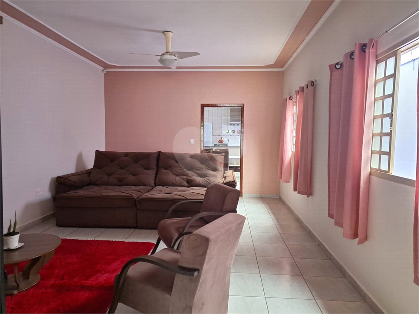 Casa à venda com 3 quartos, sendo 1 suíte, em Parque Residencial Cândido Portinari, Ribeirão Preto, SP