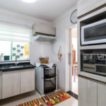 Casa à venda com 3 quartos, sendo 1 suíte, no condomínio Orquideas, São Paulo - SP