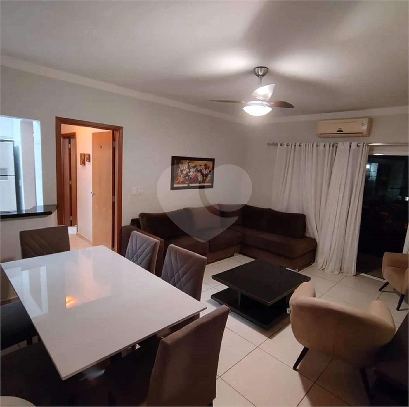Apartamento à venda com 2 quartos, sendo 1 suíte,  em Residencial Flórida, Ribeirão Preto, SP