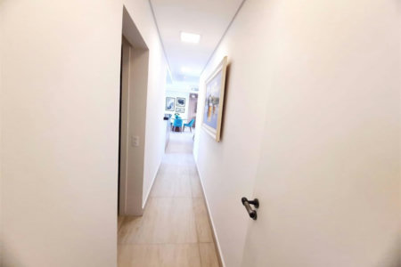 Apartamento Residencial à venda, Pitangueiras, Guarujá - AP0136.