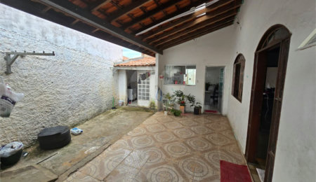 Casa à venda com 3 quartos, sendo 1 suíte,  em Vila Maciel, Itapetininga, SP