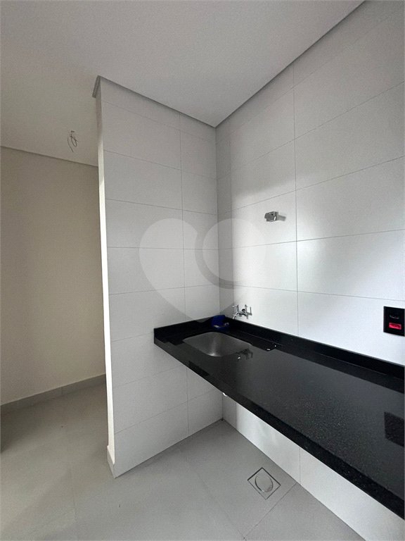 Terreno à venda com 3 suítes no condomínio Quintas da Boa Vista, Atibaia - SP