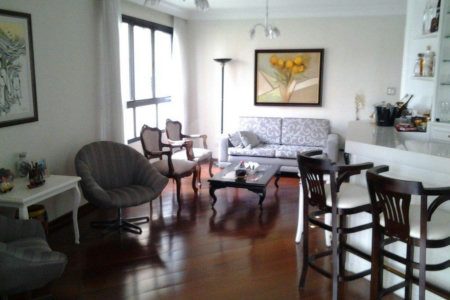 Apartamento à venda com 3 suítes em Santa Teresinha, São Paulo, SP