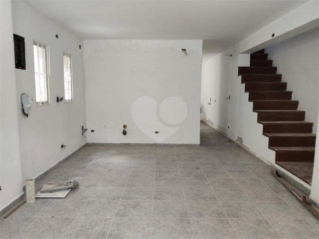 Sobrado à venda com 3 suítes em Tremembé, São Paulo, SP