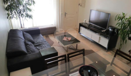 Casa à venda com 3 quartos, sendo 1 suíte,  no condomínio Taquaral Village, São Paulo - SP