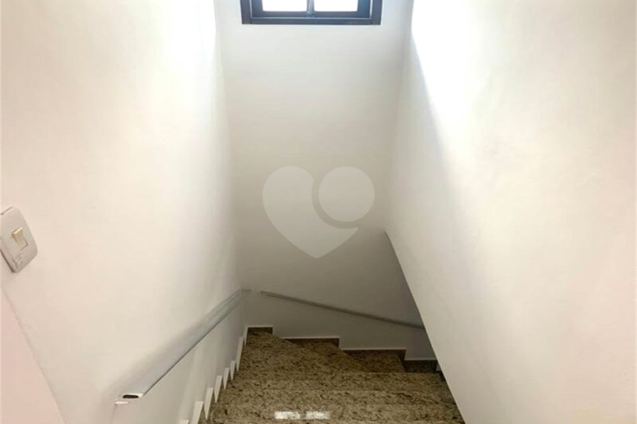Sobrado à venda com 3 quartos, sendo 1 suíte, em Vila Nova Cachoeirinha, São Paulo, SP