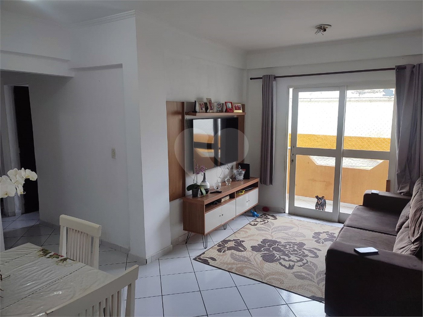 Apartamento à venda com 2 quartos, sendo 1 suíte, em Parque São Luís, Taubaté, SP