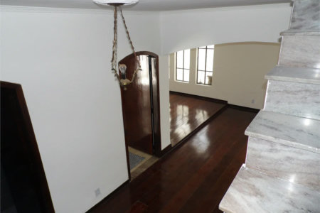 Casa à venda com 5 quartos, sendo 3 suítes, em Vila São Francisco, São Paulo, SP