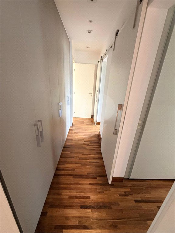 Apartamento à venda com 3 suítes em Vila Andrade, São Paulo, SP