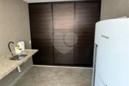 Casa à venda com 3 quartos, sendo 2 suítes, no condomínio Recanto das Palmeiras, Rio de Janeiro - RJ