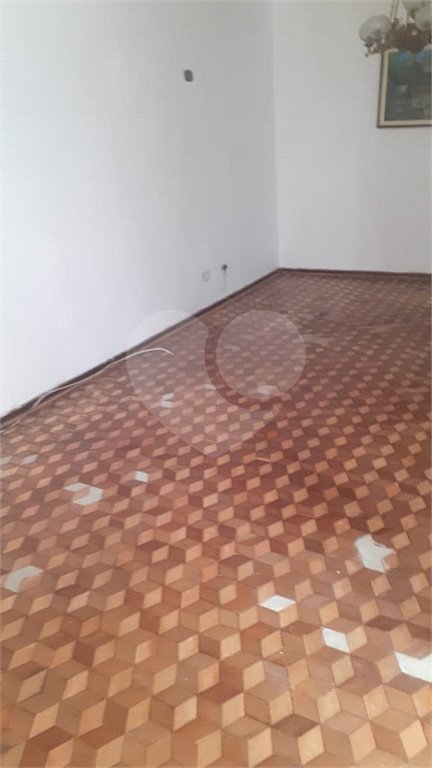 Casa Térrea à venda com 3 quartos em Vila Mazzei, São Paulo, SP