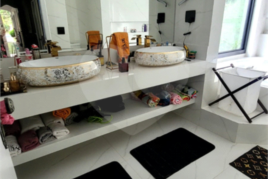 Casa à venda com 4 suítes no condomínio Parque Imperial da Cantareira, Mairiporã - SP