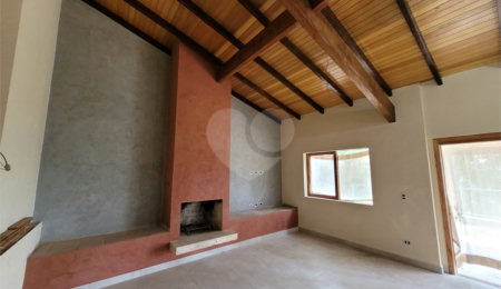 Casa à venda com 3 suítes em Serra da Cantareira, Mairiporã, SP