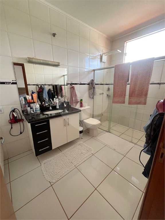 Casa à venda com 4 quartos, sendo 1 suíte, em Vila Santa Maria (vila Xavier), Araraquara, SP