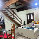 Sítio encantador em Nazaré Paulista – 1.000 m² de terreno, piscina e varanda gourmet