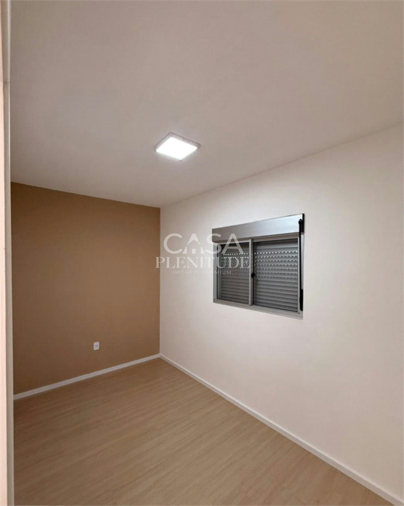 Apartamento à venda com 2 quartos em Vila Santa Isabel, Salto de Pirapora, SP