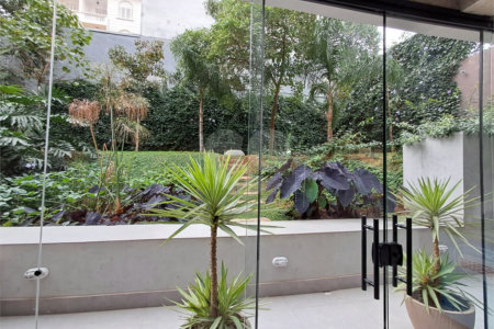 Apartamento à venda ou para alugar com 1 quarto em Vila Pompéia, São Paulo, SP