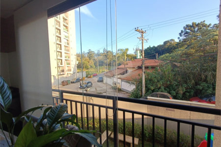 Apartamento à venda com 2 quartos, sendo 1 suíte, em Chácaras Manão, Mairinque, SP